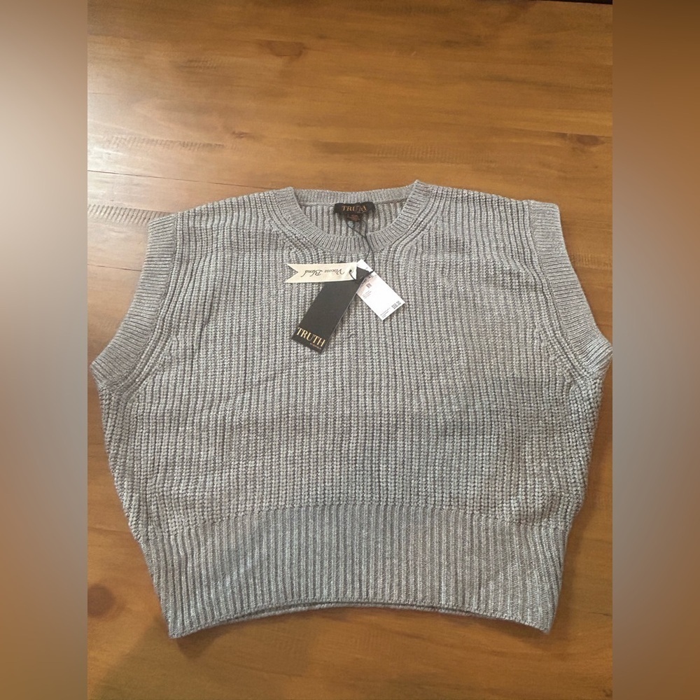 NWT Truth by Republic Gray Knit Sleeveless Sweater - Picture 2 of 9